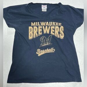 Campus lifestyle Milwaukee Brewers Tshirt size XL